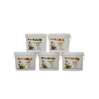 EVIA PARROTS Natural Fruit Formula 2kg