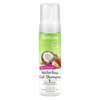 TROPICLEAN Waterless Shampoo Berries&Coconut Cat 220ml